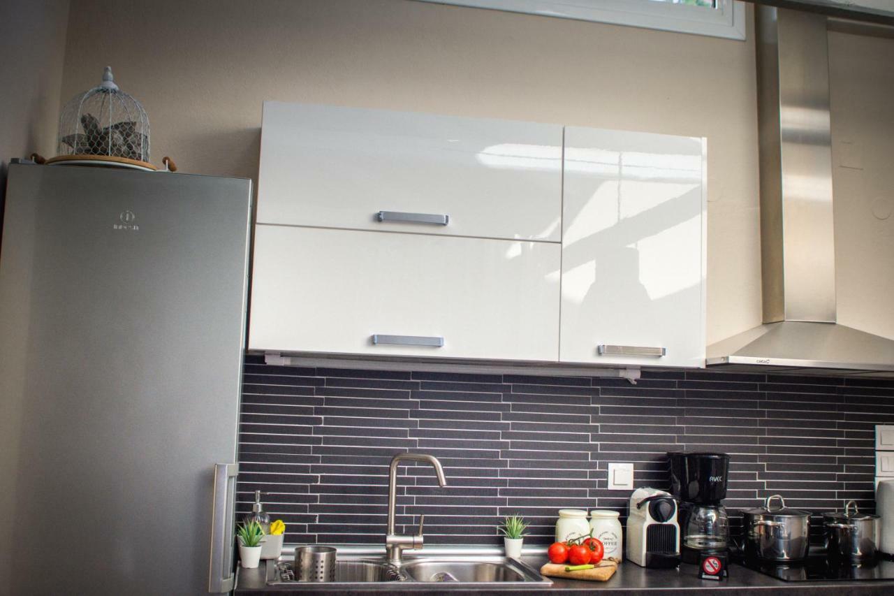 Meni Sweet Luxury Home Волос Екстериор снимка
