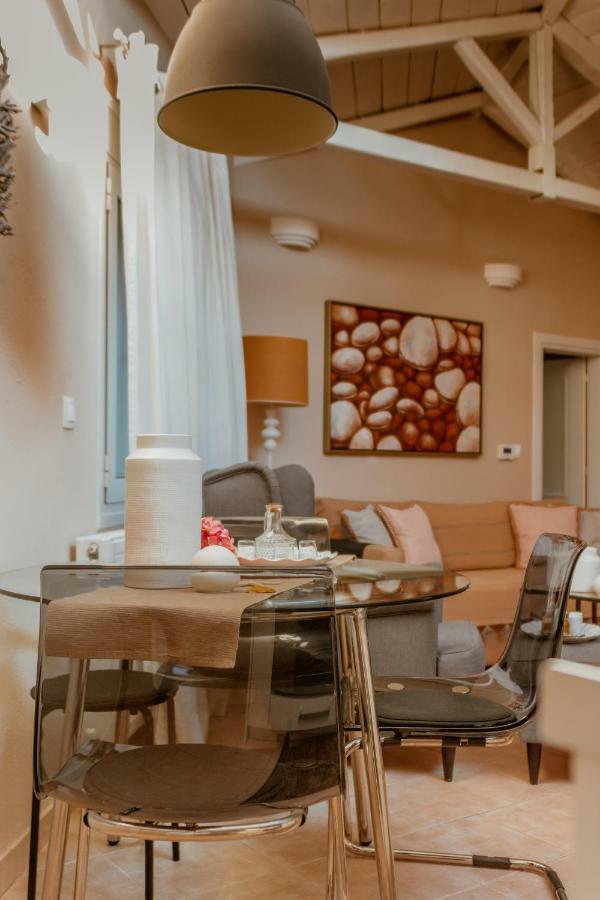 Meni Sweet Luxury Home Волос Екстериор снимка